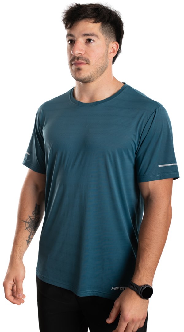 Remera West